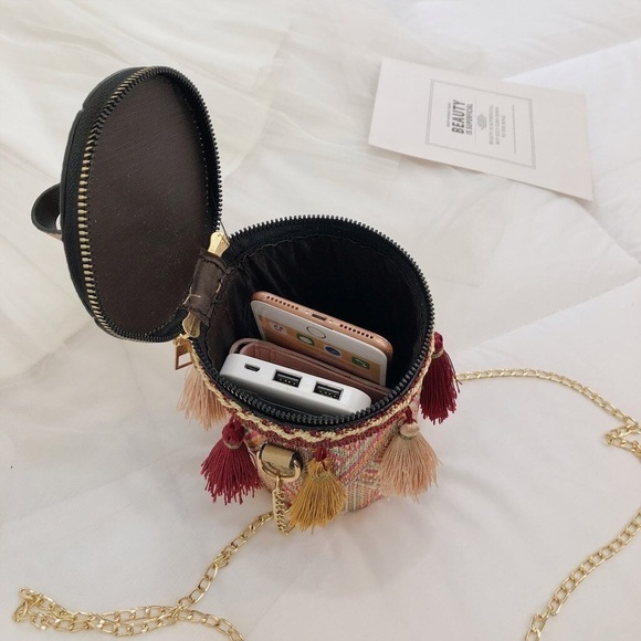 Cylindrical Woven Straw Bucket Crossbody Handbag/Shoul…Boho Chic Tassels - Picture 6 of 14